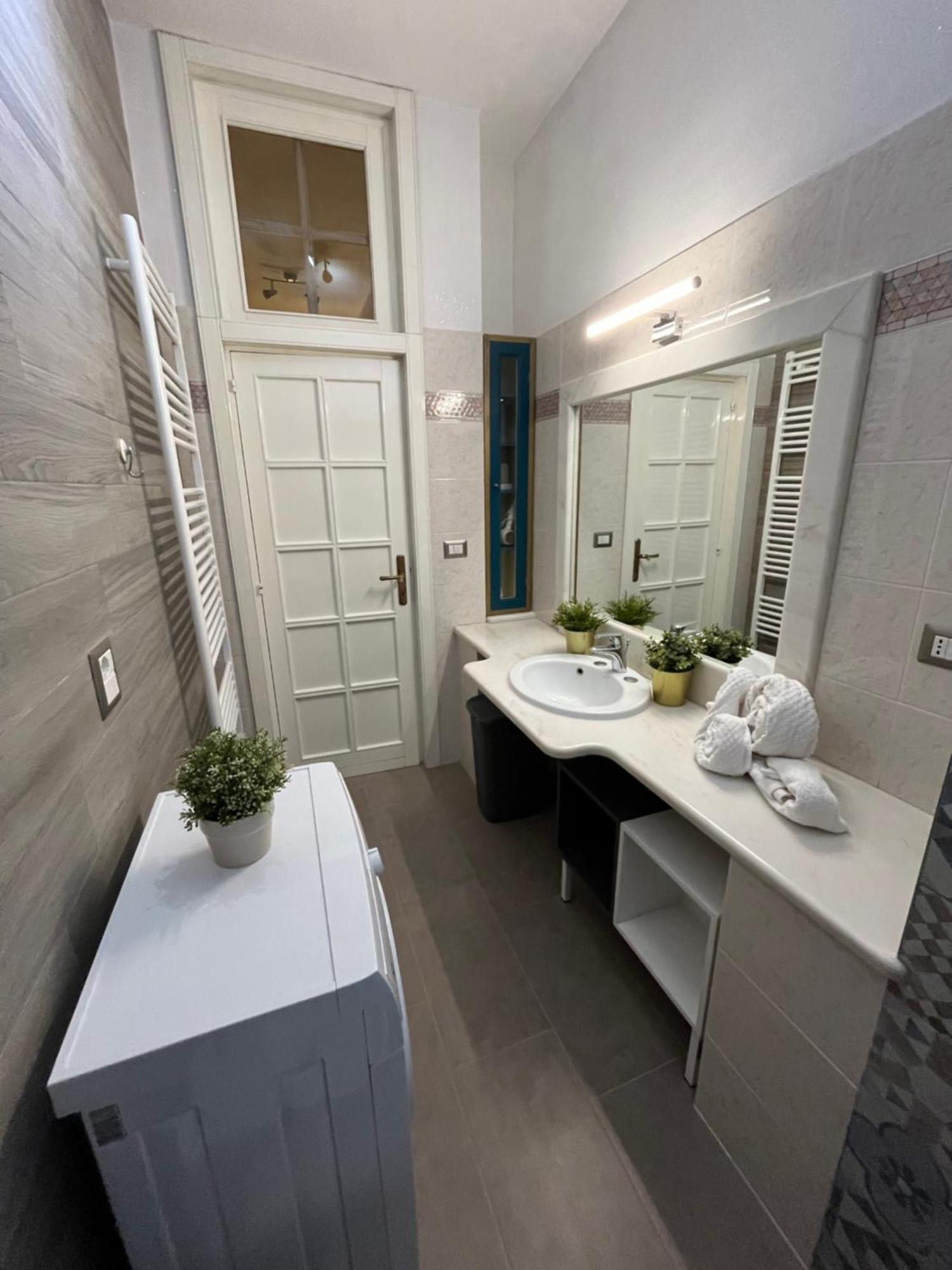 Bouganville Casa Vacanza Ambiente Climatizzato Con Wi Fi Pineto Exterior foto